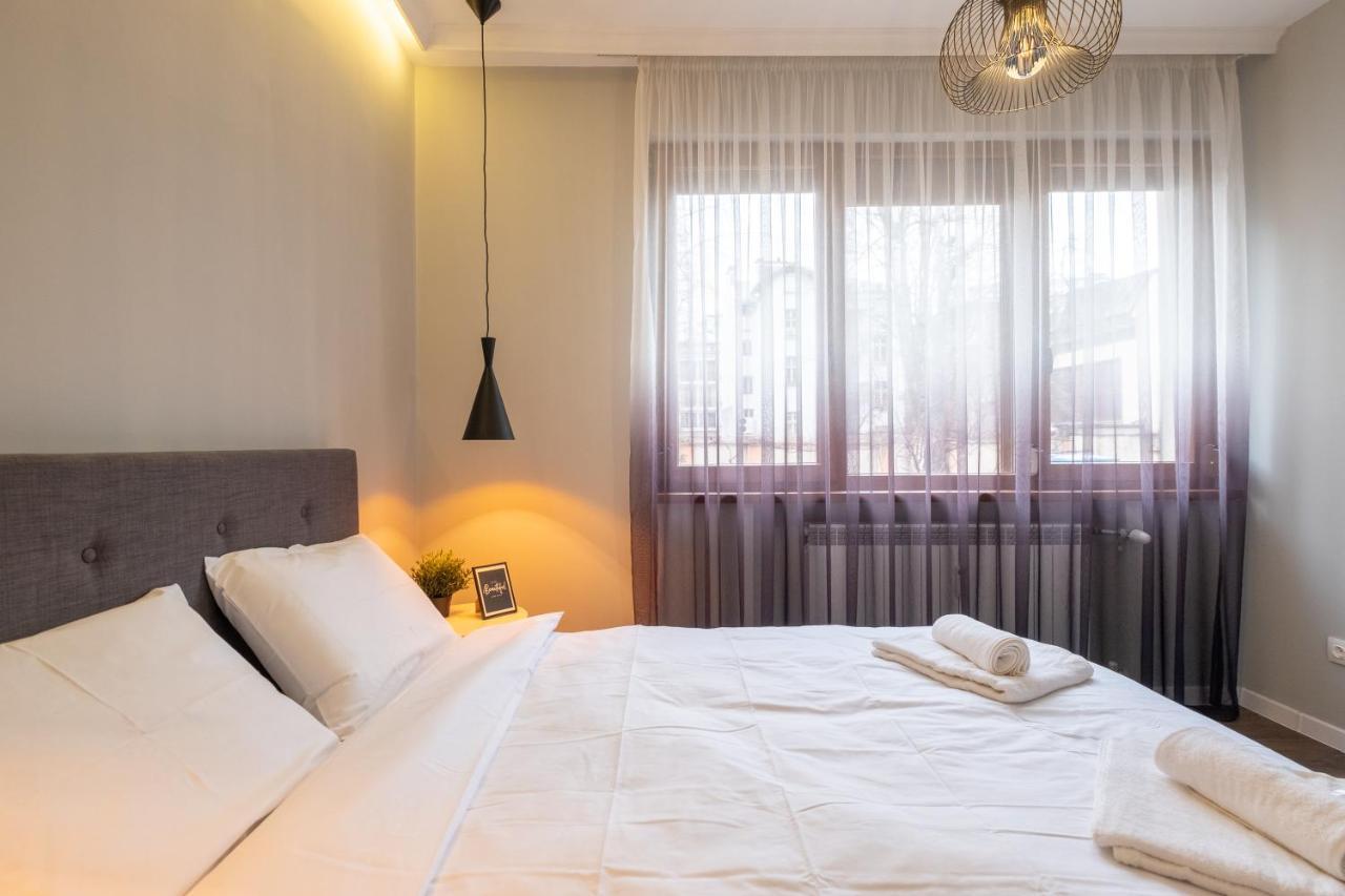 Designer & Cozy 2Bd Flat With A Parking In The City Center By Flat Mаnager Sofia Exterior foto